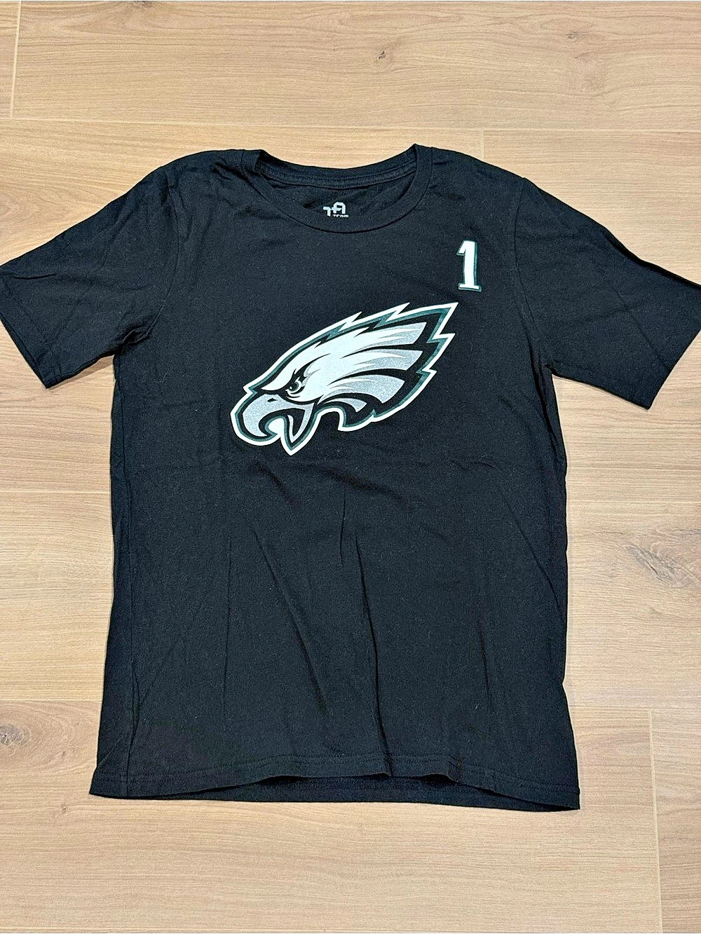 NFL Team Apparel Philadelphia Eagles Hurts #1 Black Tee